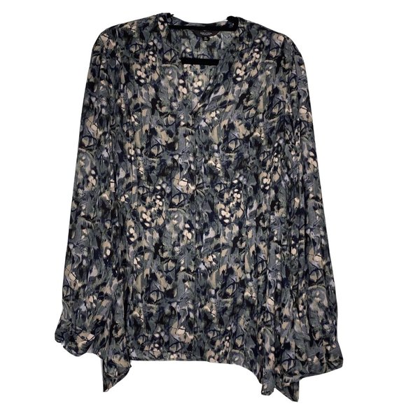Simply Vera Size XL Black Print Handkerchief Hem Semi Sheer Long Sleeve Top - Picture 1 of 10